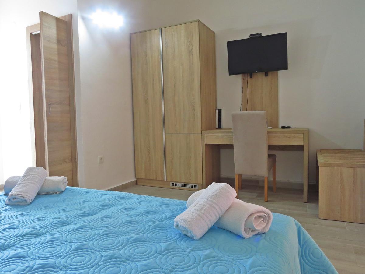 Loukas Beach Rooms Kiotari Exteriér fotografie